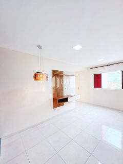 Apartamento com 2 dormitórios, sendo 1 suíte, localizado no coração de Timon