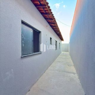 Casa com 3 Quartos, sendo 1 Suíte com Closet em Timon, no bairro Joia