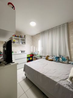 Casa de Condomínio Mobiliada com 3 quartos sendo 1 suíte no bairro Amador em Eusébio