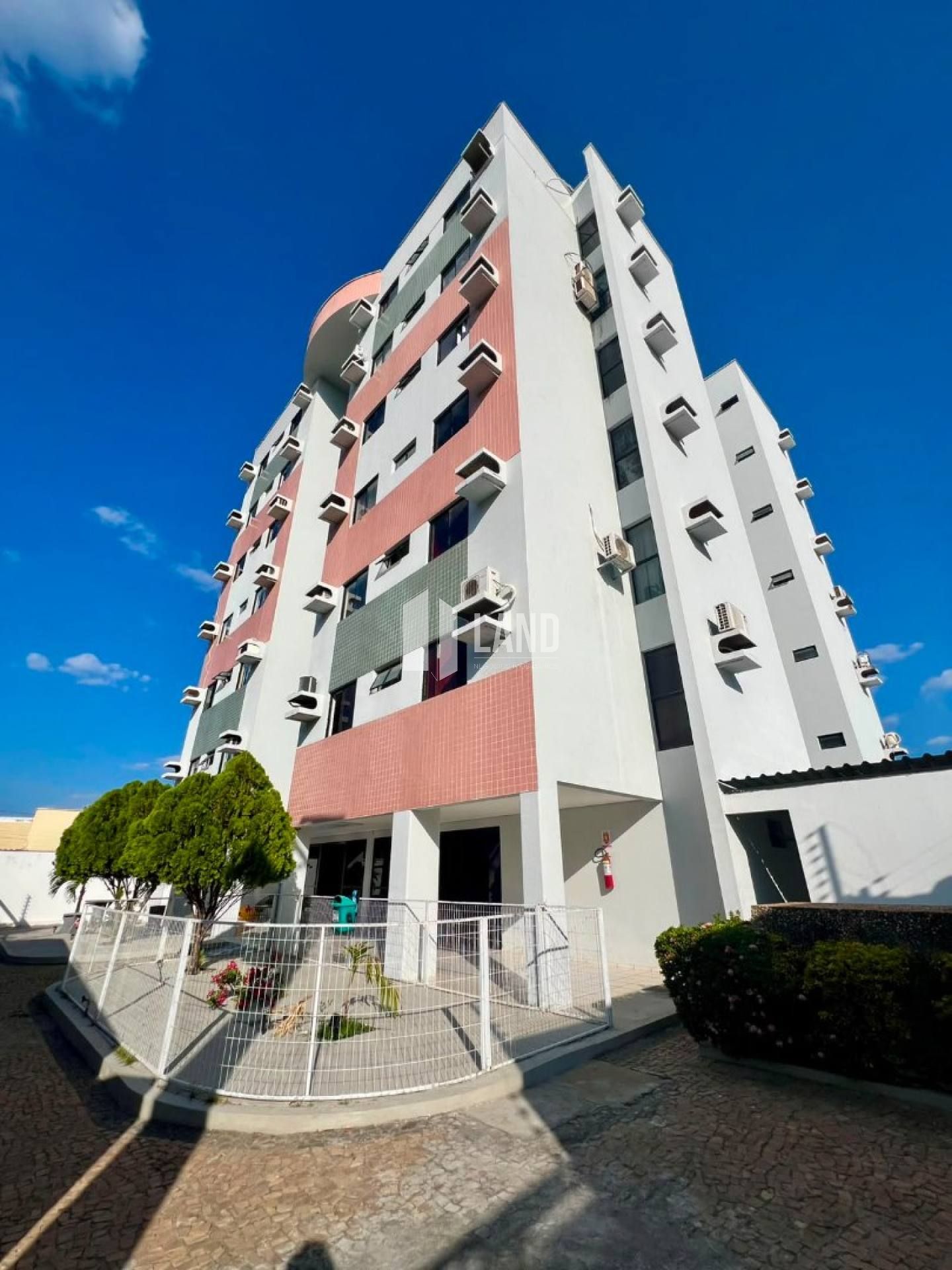 Apartamento de 3 quartos no Jóquei