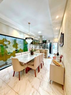 Casa em Timon com 5 quartos, sendo 4 suítes.