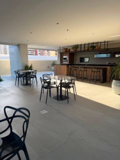 Apartamento alto padrão (novo) para alugar (primeiro aluguel) com 2 suítes, banheiro social, móveis fixos projetados, 1 vaga, lazer completo, rooftop com vista mar, 53m2 - R$ 5.300 (aluguel) + R$ 700 (condomínio) + R$ 300 (IPTU) - Mucuripe - Fortaleza/Ce