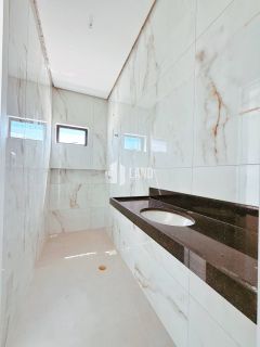 Casa com 3 suítes no Condomínio Village Cajueiro