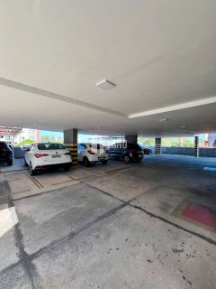 Apartamento com 3 suítes à venda no Horto