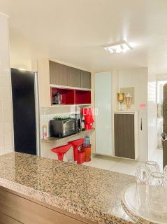 Apartamento Para Vender com 3 quartos 2 suítes no bairro Fátima em Teresina