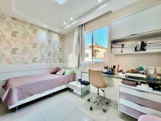 Casa no Condomínio Évora com 3 quartos 3 suítes no bairro Sapiranga em Fortaleza