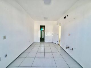 Casa no Condomínio Évora com 3 quartos 3 suítes no bairro Sapiranga em Fortaleza