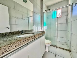 Casa no Condomínio Évora com 3 quartos 3 suítes no bairro Sapiranga em Fortaleza