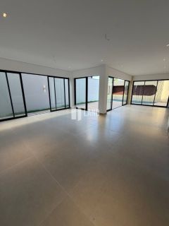 Casa duplex de 273m² no TerrasAlphaville Teresina