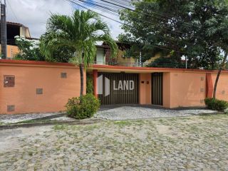 Casa com 4 quartos 4 suítes 6 vagas de gareem no bairro Engenheiro Luciano Cavalcante