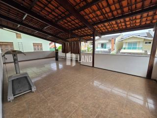 Casa com 4 quartos 4 suítes 6 vagas de gareem no bairro Engenheiro Luciano Cavalcante