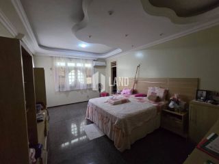 Casa com 4 quartos 4 suítes 6 vagas de gareem no bairro Engenheiro Luciano Cavalcante