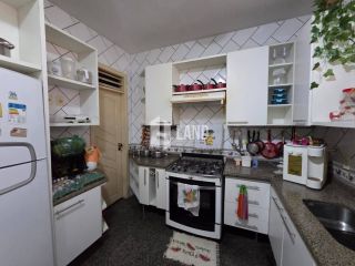 Casa com 4 quartos 4 suítes 6 vagas de gareem no bairro Engenheiro Luciano Cavalcante