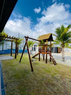 Casa de Condomínio com 3 quartos 3 suítes no bairro Guaribas em Eusébio