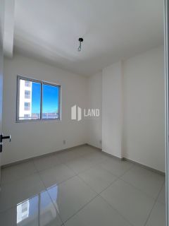 Apartamento novo com 3 quartos no Bairro Ilhotas