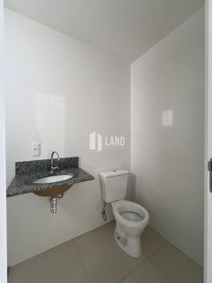 Apartamento novo com 3 quartos no Bairro Ilhotas