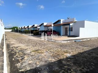 Casa em condomínio fechado com 3 quartos bairro Todos os Santos, Teresina