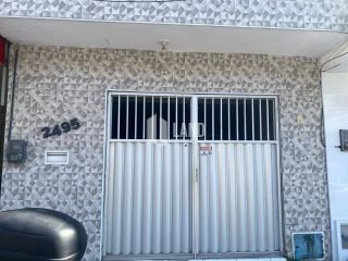 Casa na Parangaba Com 2 suítes - R$ 320.000,00