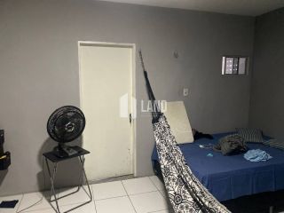 Casa na Parangaba Com 2 suítes - R$ 320.000,00