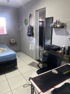 Casa na Parangaba Com 2 suítes - R$ 320.000,00