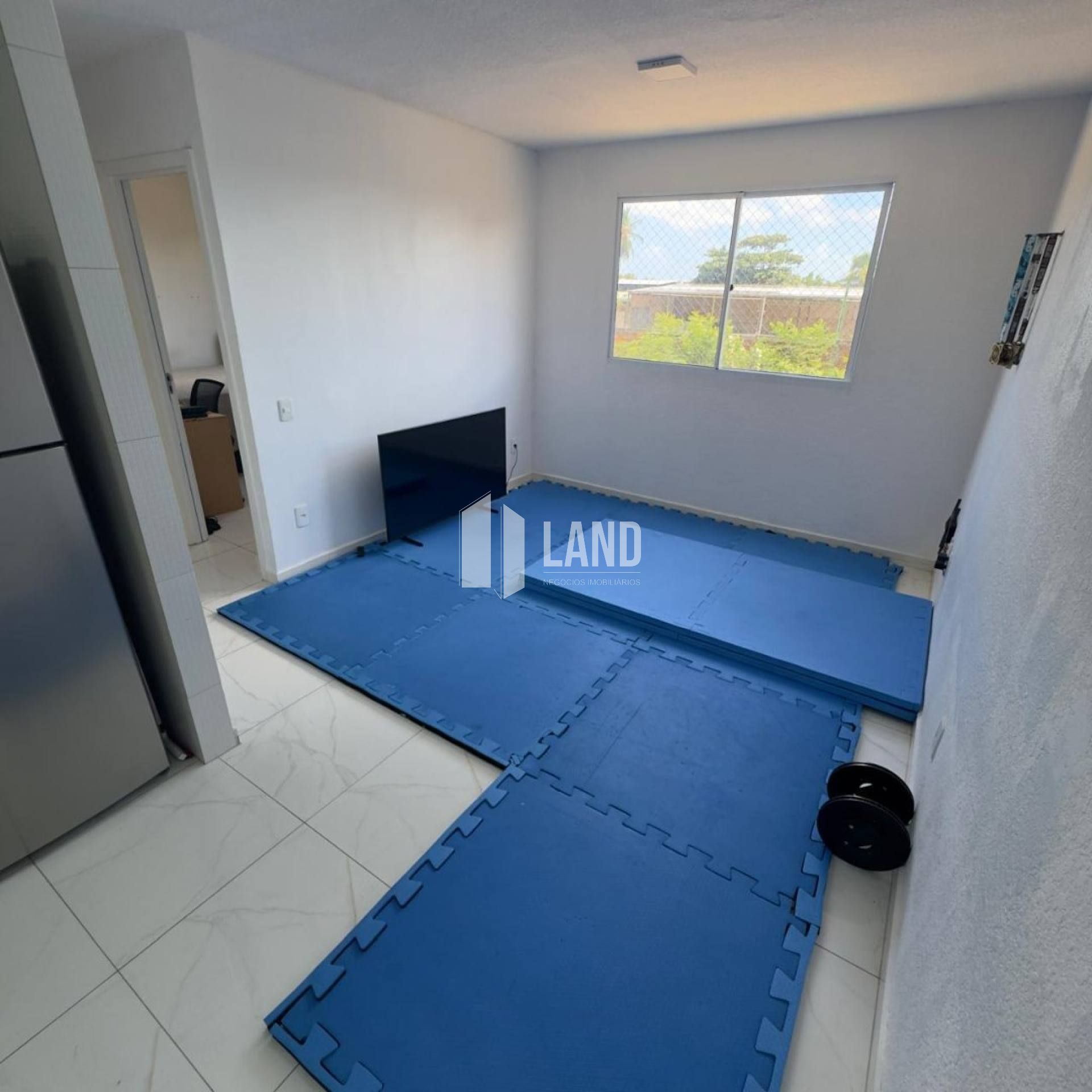Apartamento com 2 quartos no bairro Curió em Fortaleza