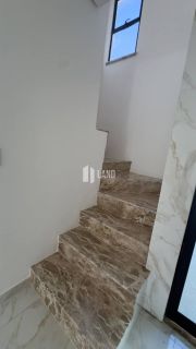 Casa com 3 quartos 3 suítes no bairro Edson Queiroz em Fortaleza
