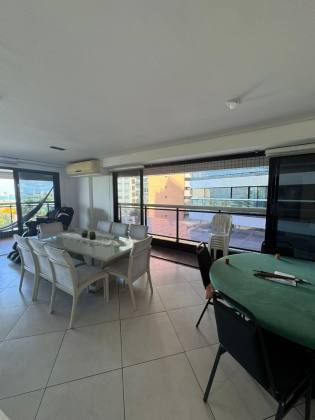 LANDSCAPE | BEIRA MAR - 145M², 3 Quartos, Vista Mar, Porteira fechada - R$3.200.000,00