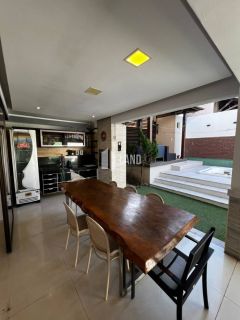Casa de Alto Padrão 