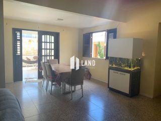 Casa Comercial por R$ 990.000,00
