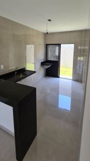 Casa com 3 dormitórios a venda, 100 m² por R$ 419.900,00 - Mangabeira - Eusebio/CE