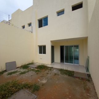 Casa Duplex com 3 dormitorios a venda, 137 m² por R$ 520.000 - Mangabeira - Eusebio/Ceara