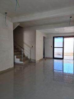 Casa com 4 dormitorios a venda, 146 m² por R$ 439.000,00 - Urucunema - Eusebio/CE