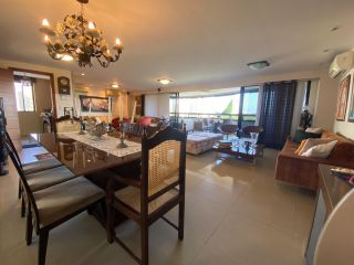 Apartamento com 4 dormitorios a venda, 240 m² por R$ 2.100.000 - Ed. Icone - Coco - Fortaleza/CE