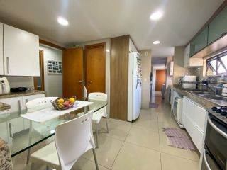 Apartamento com 4 dormitorios a venda, 240 m² por R$ 2.100.000 - Ed. Icone - Coco - Fortaleza/CE