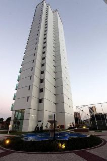 Apartamento com 3 dormitorios a venda, 72 m² por R$ 580.000,00 - Guararapes - Fortaleza/CE