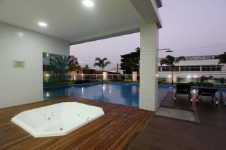 Apartamento com 3 dormitorios a venda, 72 m² por R$ 580.000,00 - Guararapes - Fortaleza/CE