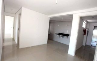 Apartamento com 3 dormitorios a venda, 72 m² por R$ 580.000,00 - Guararapes - Fortaleza/CE