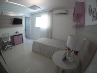 Casa com 4 dormitorios a venda, 213 m² por R$ 550.000 - Lagoa Redonda - Fortaleza/CE