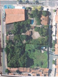 Terreno a venda na avenida Silas monguba