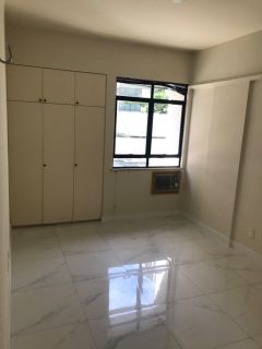 Apartamento à venda no Meirelles