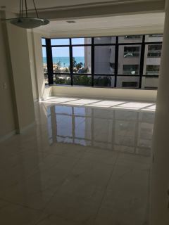 Apartamento à venda no Meirelles