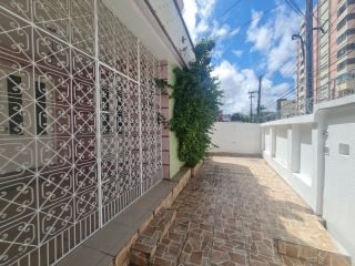 Casa Residencial/Comercial