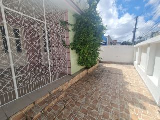 Casa Residencial/Comercial