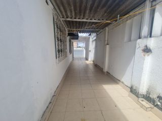 Casa Residencial/Comercial