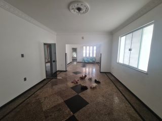 Casa Residencial/Comercial