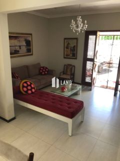 Casa a venda no bairro montese