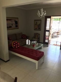 Casa a venda no bairro montese