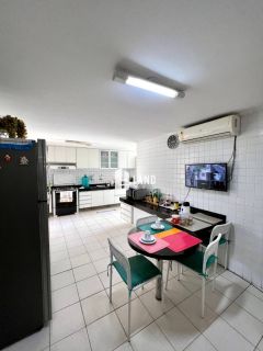 Casa com 4 quartos 2 suítes no bairro de Fátima - próxima a UFPI - Teresina - PI