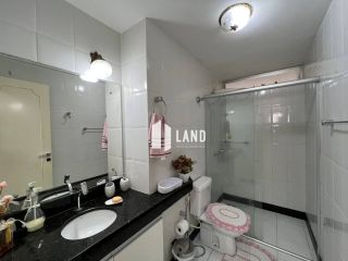 Casa com 4 quartos 2 suítes no bairro de Fátima - próxima a UFPI - Teresina - PI