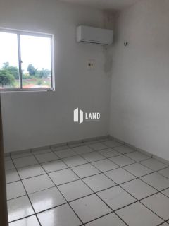 OPORTUNIDADE: Apartamento com 02 quartos próximo à Pizzaria D’Goes - Zona Sul
